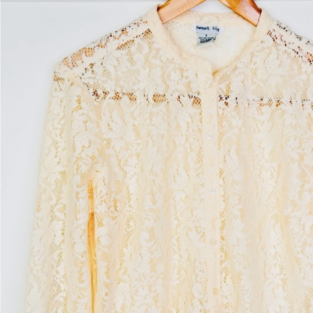 Coquette Sheer Lace Button Down Shirt Size Small Cream